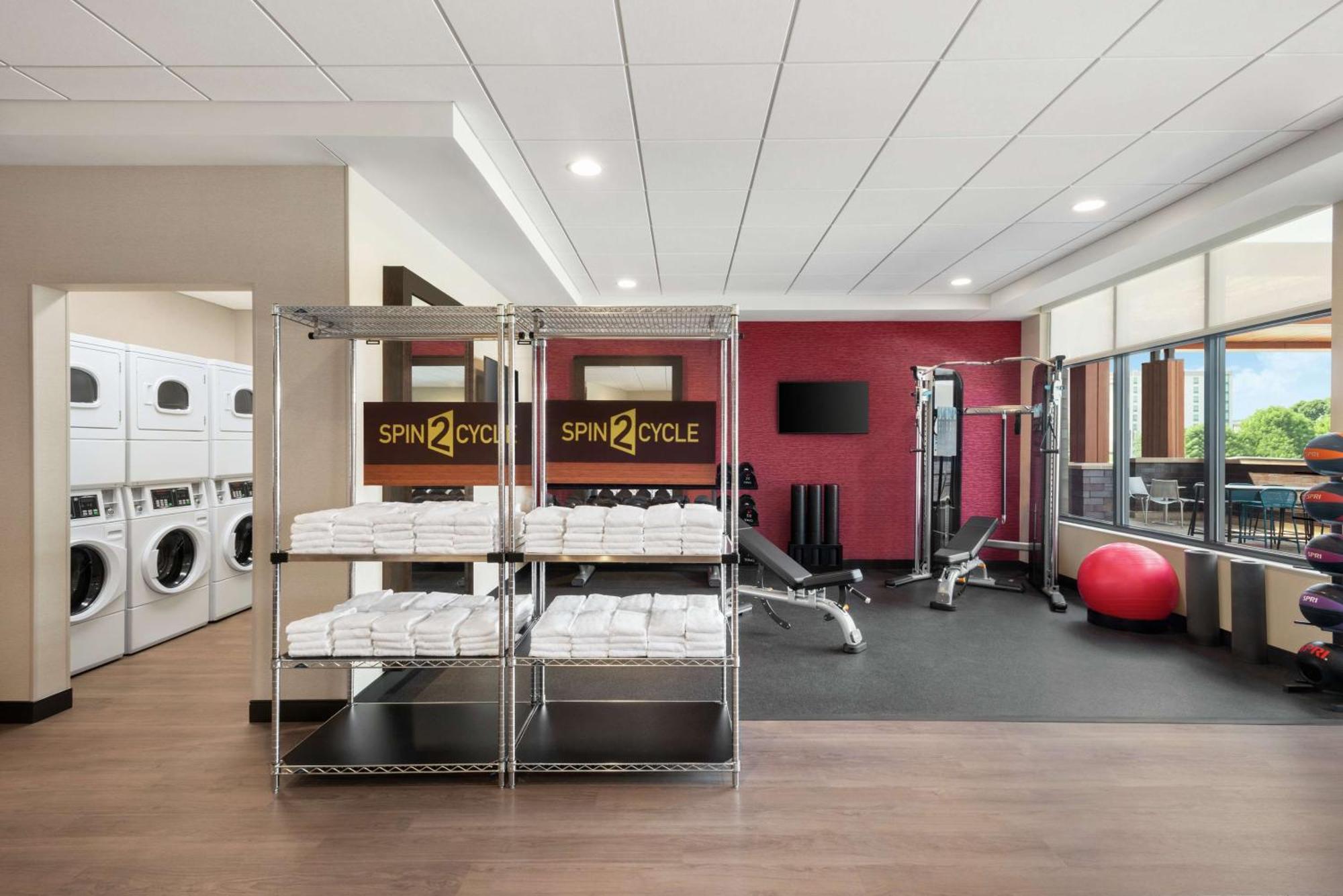 Home2 Suites By Hilton Madison Central Alliant Energy Center Esterno foto