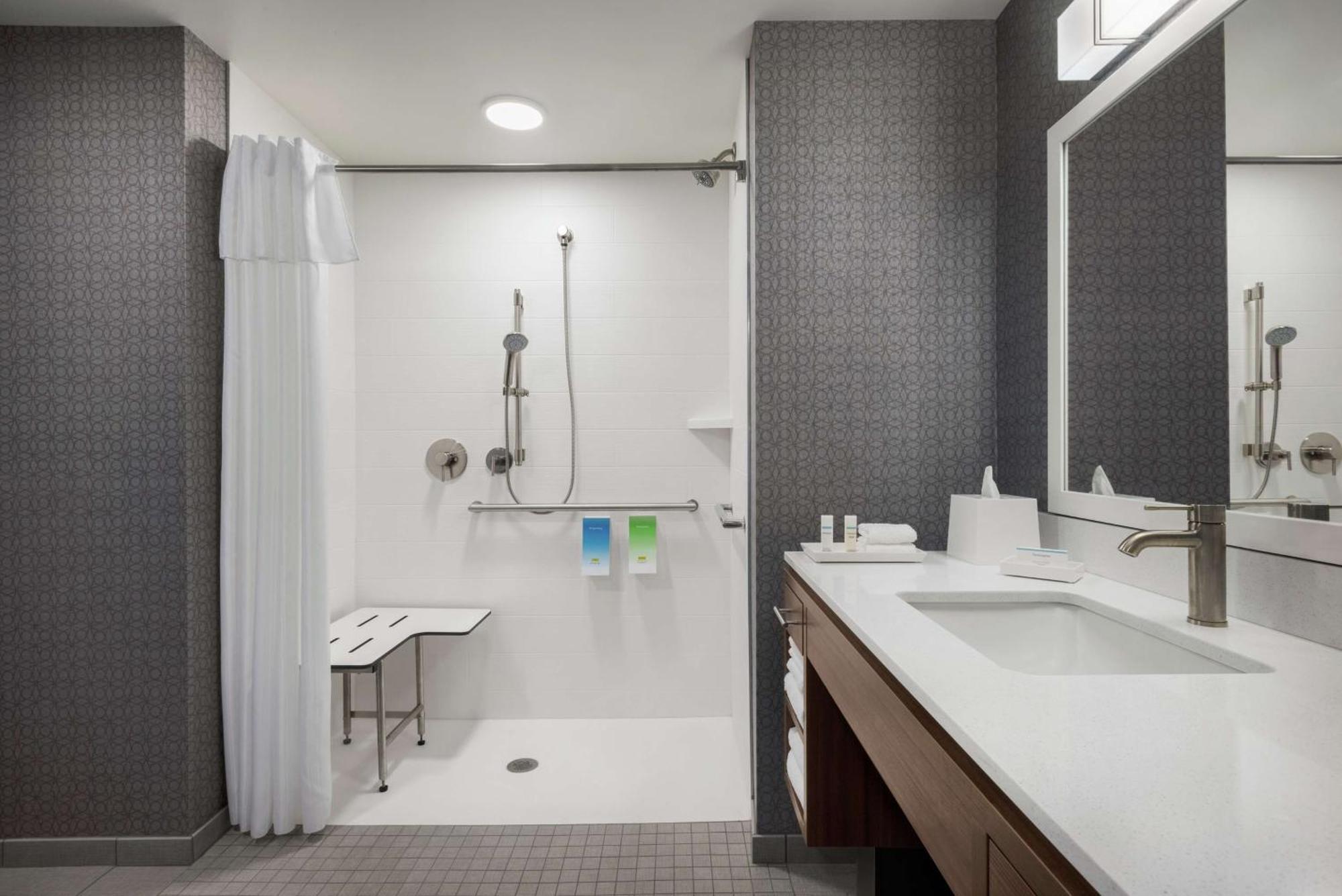 Home2 Suites By Hilton Madison Central Alliant Energy Center Esterno foto